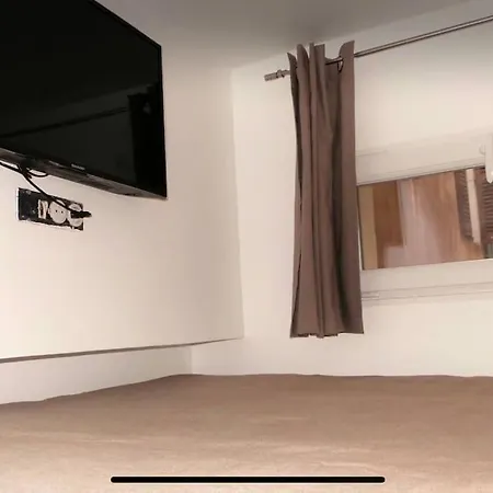 Διαμέρισμα Beau Avec Mezzanine Αντίμπ